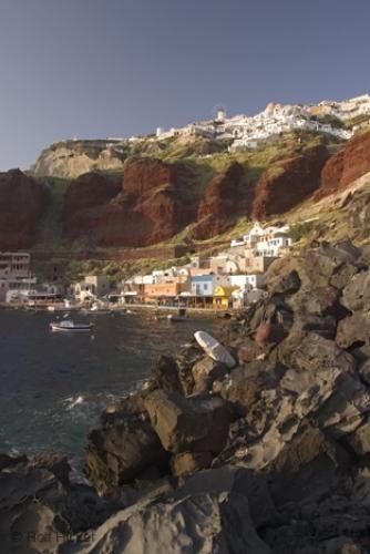 Photo: 
santorini vacation spots