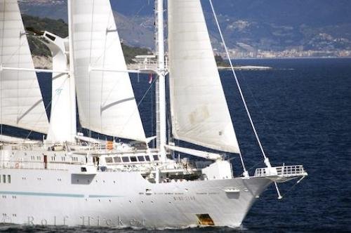 Photo: 
Sea Cruiser Windstar Monte Carlo