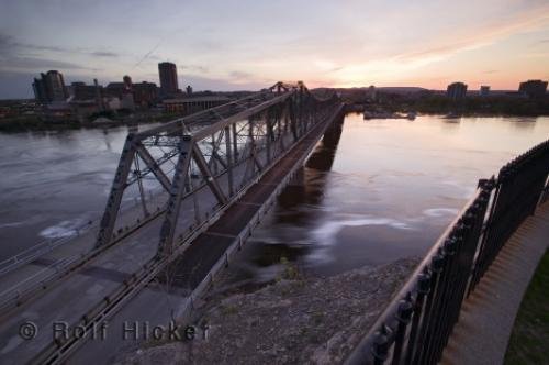 Photo: 
hull quebec vacations