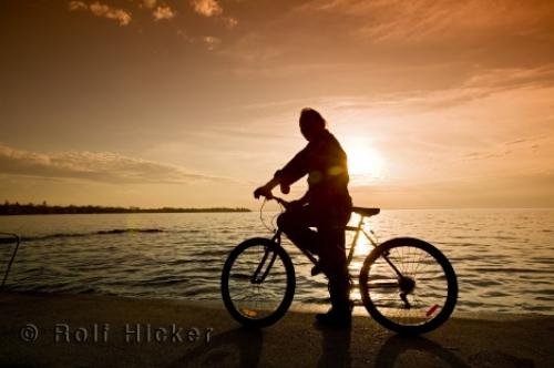 Photo: 
biking vacation ontario