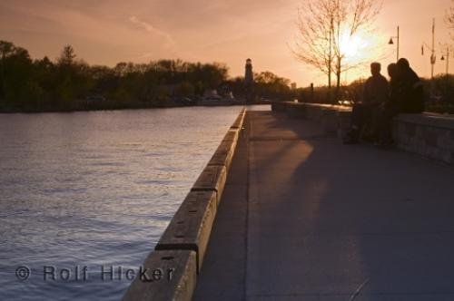 Photo: 
port credit vacations