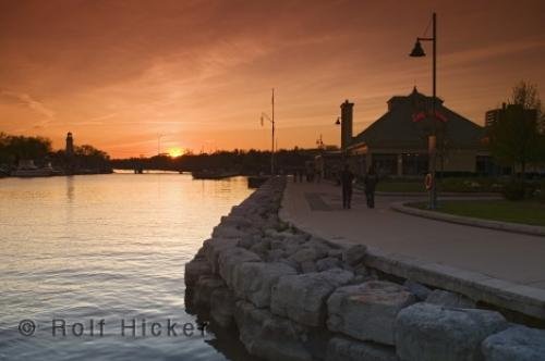 Photo: 
ontario holiday dining