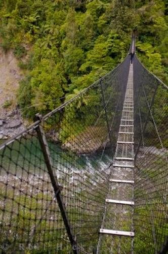 Photo: 
Suspension Bridge New Zealand