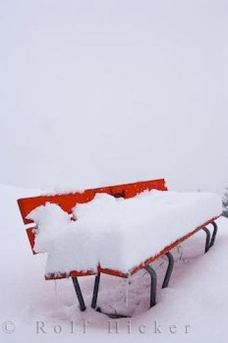 Photo: 
Switzerland Red Park Bench