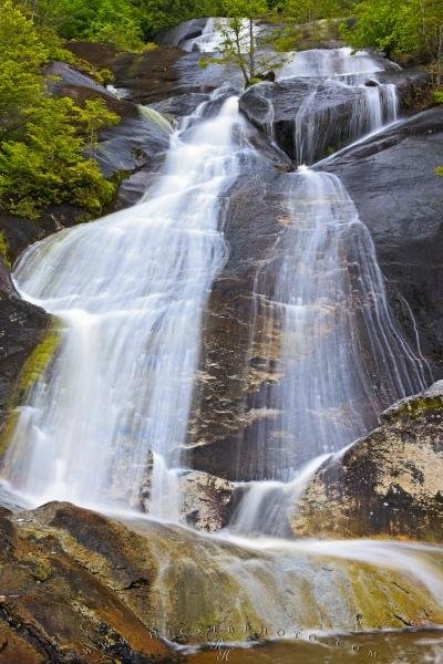 Photo of a no-name waterfall along the Great Bear Rainforest, British Columbia, Canada Photo: 
Coastal Mountain Waterfall Great Bear Rainforest British Columbia