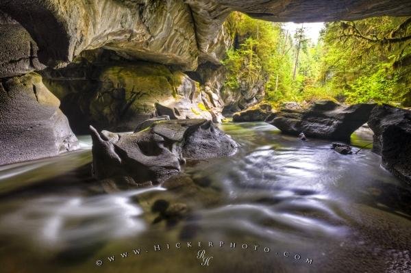 Photo: 
Little Huson Cave Northern Vancouver Island