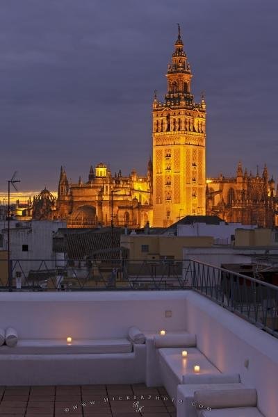 Photo: 
Tourist Attraction La Giralda Seville Cathedral Santa Cruz Sevilla Andalusia Spain