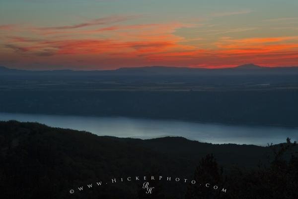 Photo: 
Lake Sunset France