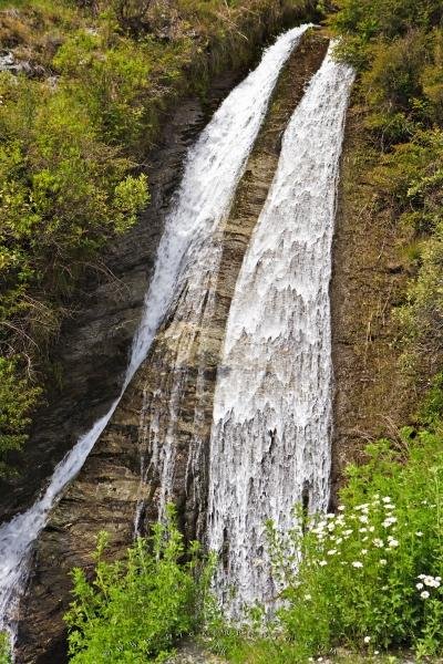 Photo: 
Bridal Veil Falls Skippers Canyon Waterfall South Island New Zealand