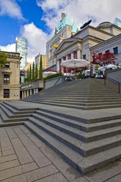 Photo: 
Cafe Vancouver Art Gallery Sightseeing