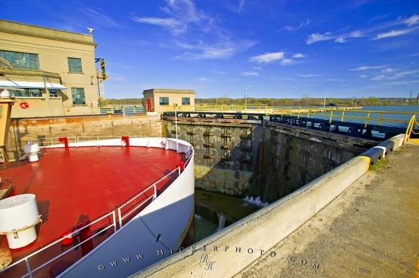 Photo: 
Welland Canal Lock 3