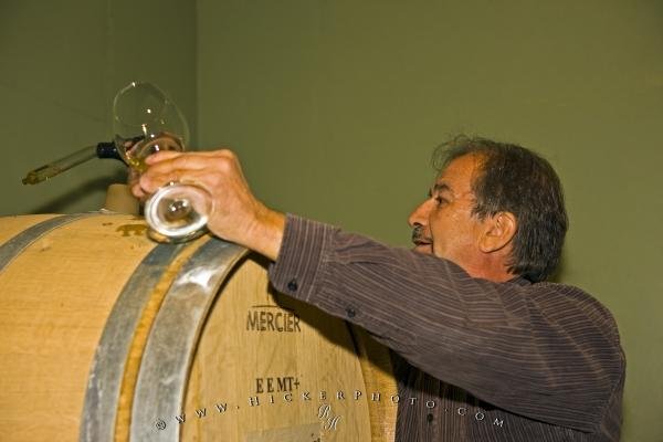 Photo: 
Winemaker Barrel Testing Bonitas
